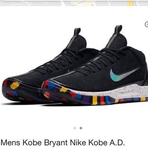 Basketball shoes